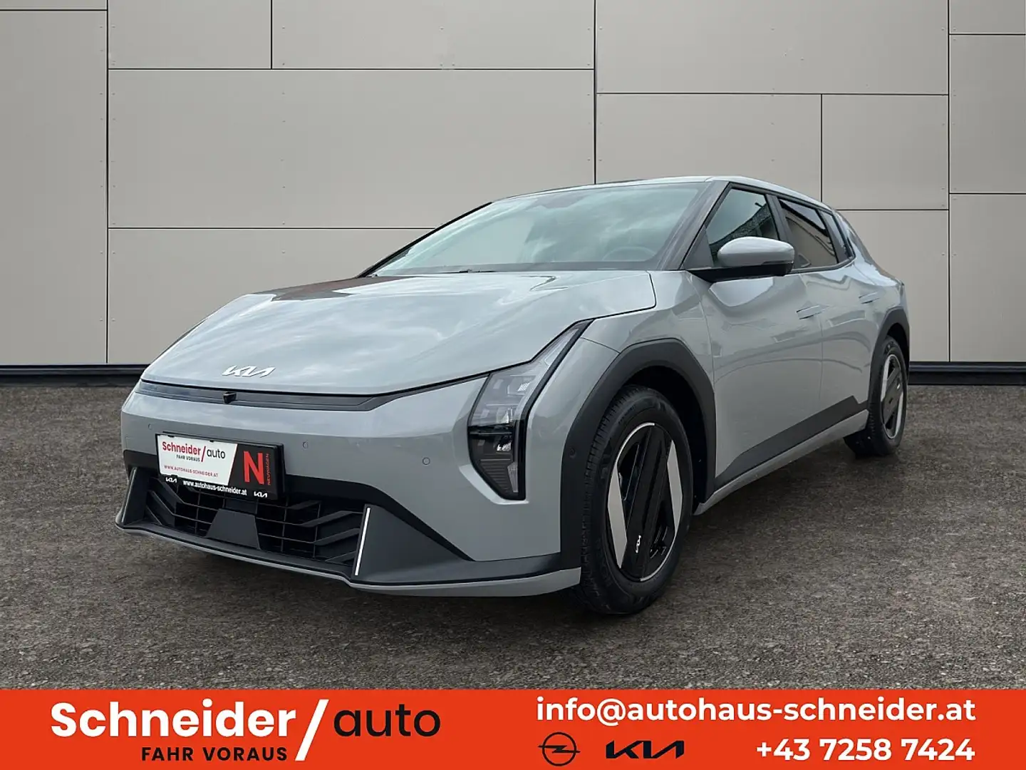 Kia EV4 HB FWD 81,4kWh Long Range Earth Plus Gris - 1
