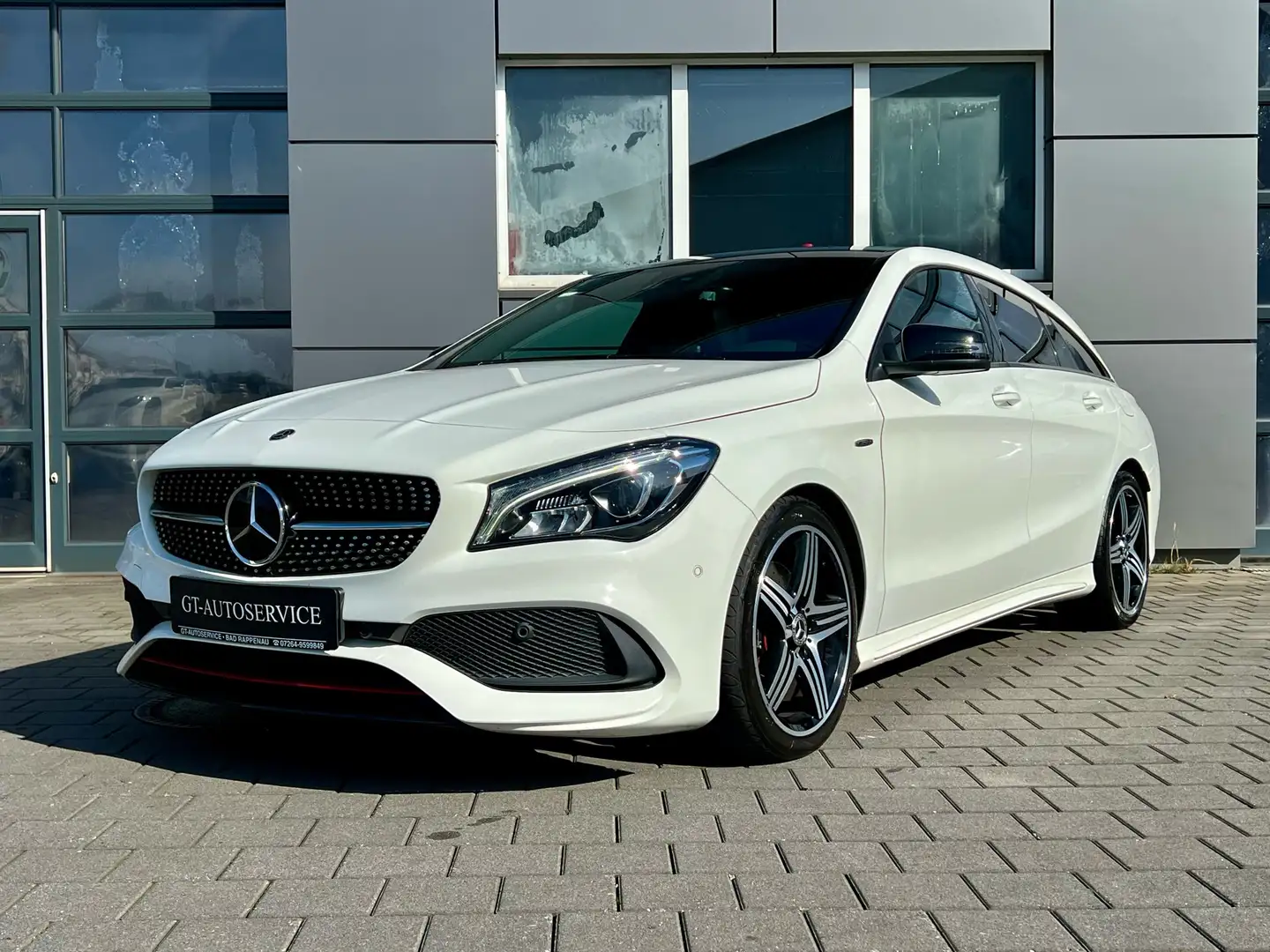 Mercedes-Benz CLA 250 4Matic Sport AMG SB Pano/HK/Memory/Night bijela - 1