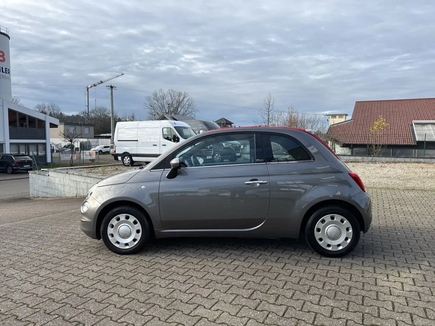 Fiat 500 Cabriolet Lounge Klima Einparkhilfe Faltdach Grau - 2