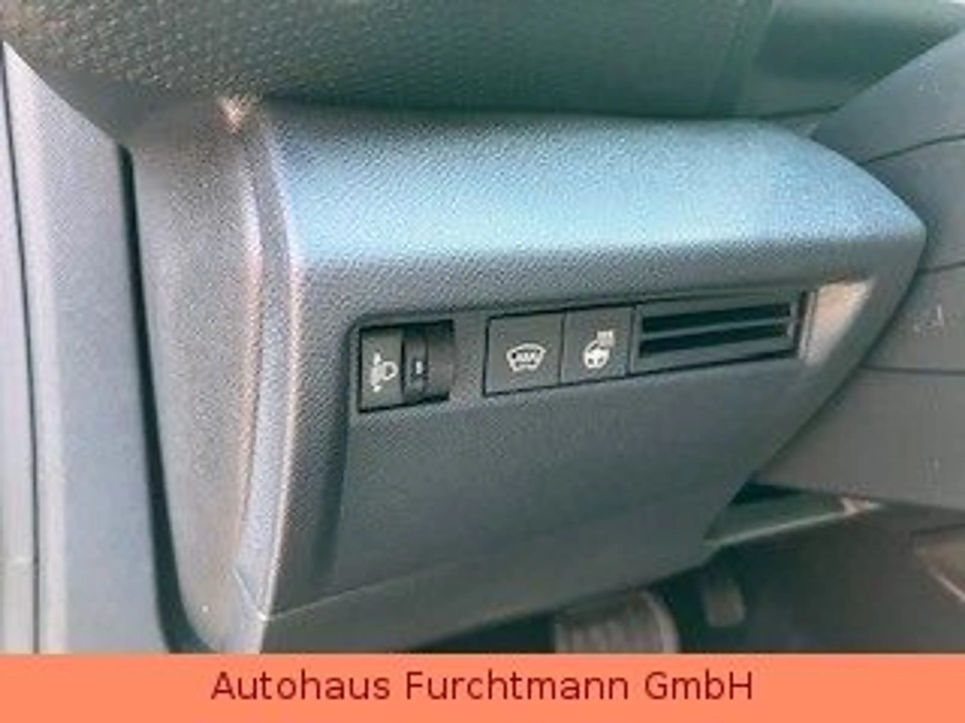 Citroen C4 Lim. Max 145 Hybrid e-DCS6 — photo 7