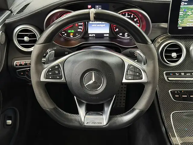 Mercedes-Benz C-Class view 21