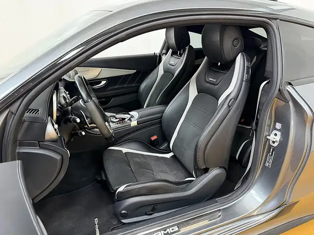 Mercedes-Benz C-Class view 10
