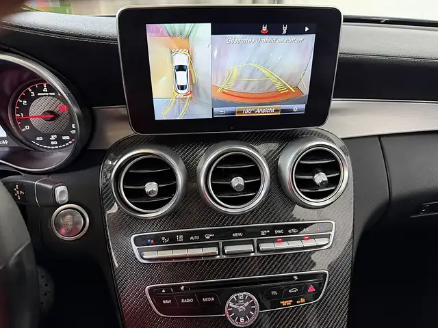 Mercedes-Benz C-Class view 14