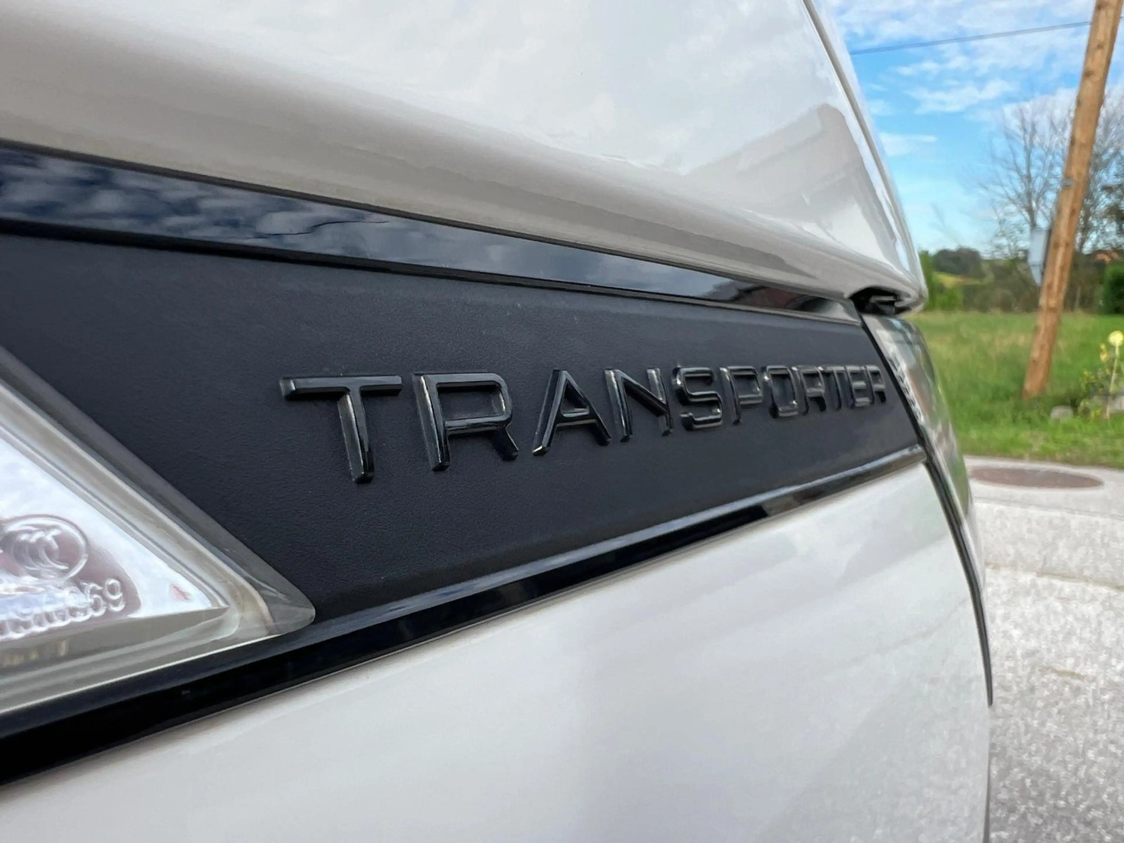 Volkswagen T6.1 Transporter 4MOTION DSG LR *ACC*LED*AHK* — photo 12