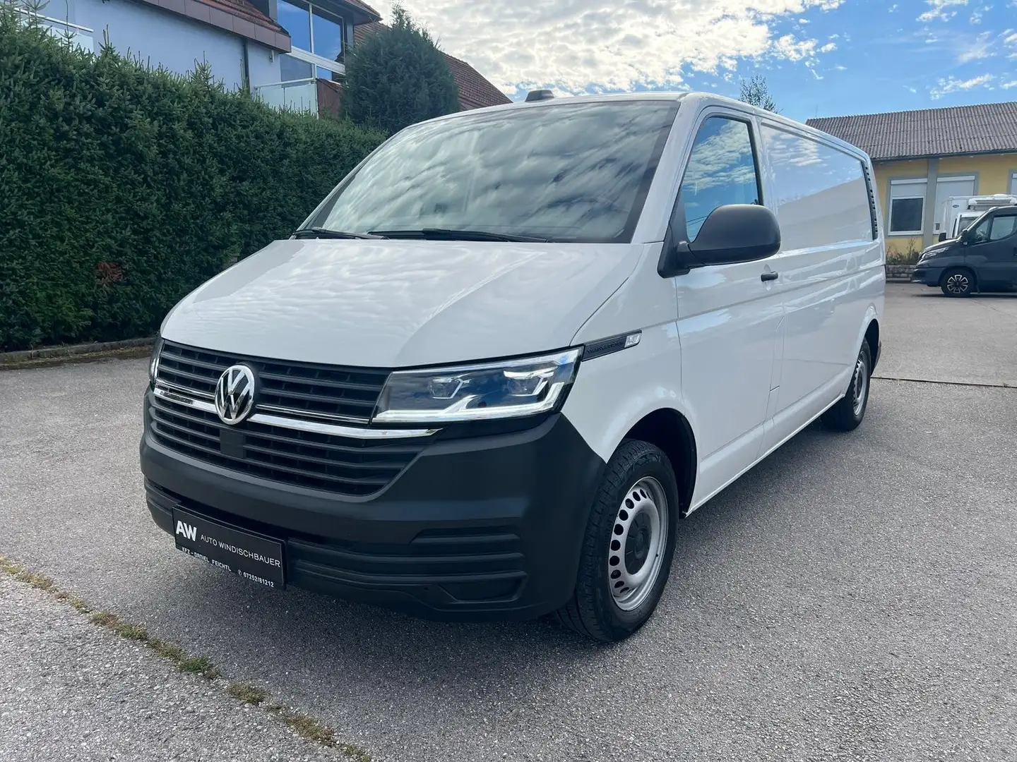 Volkswagen T6.1 Transporter 4MOTION DSG LR *ACC*LED*AHK* Weiß - 1