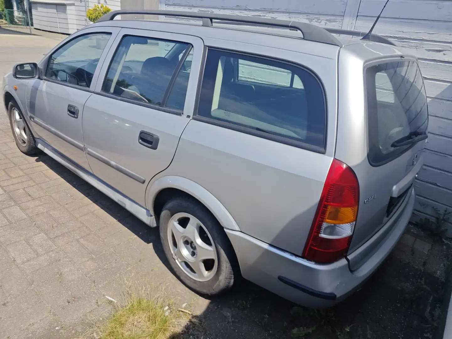 Opel Astra 1.6 Caravan Elegance - 2