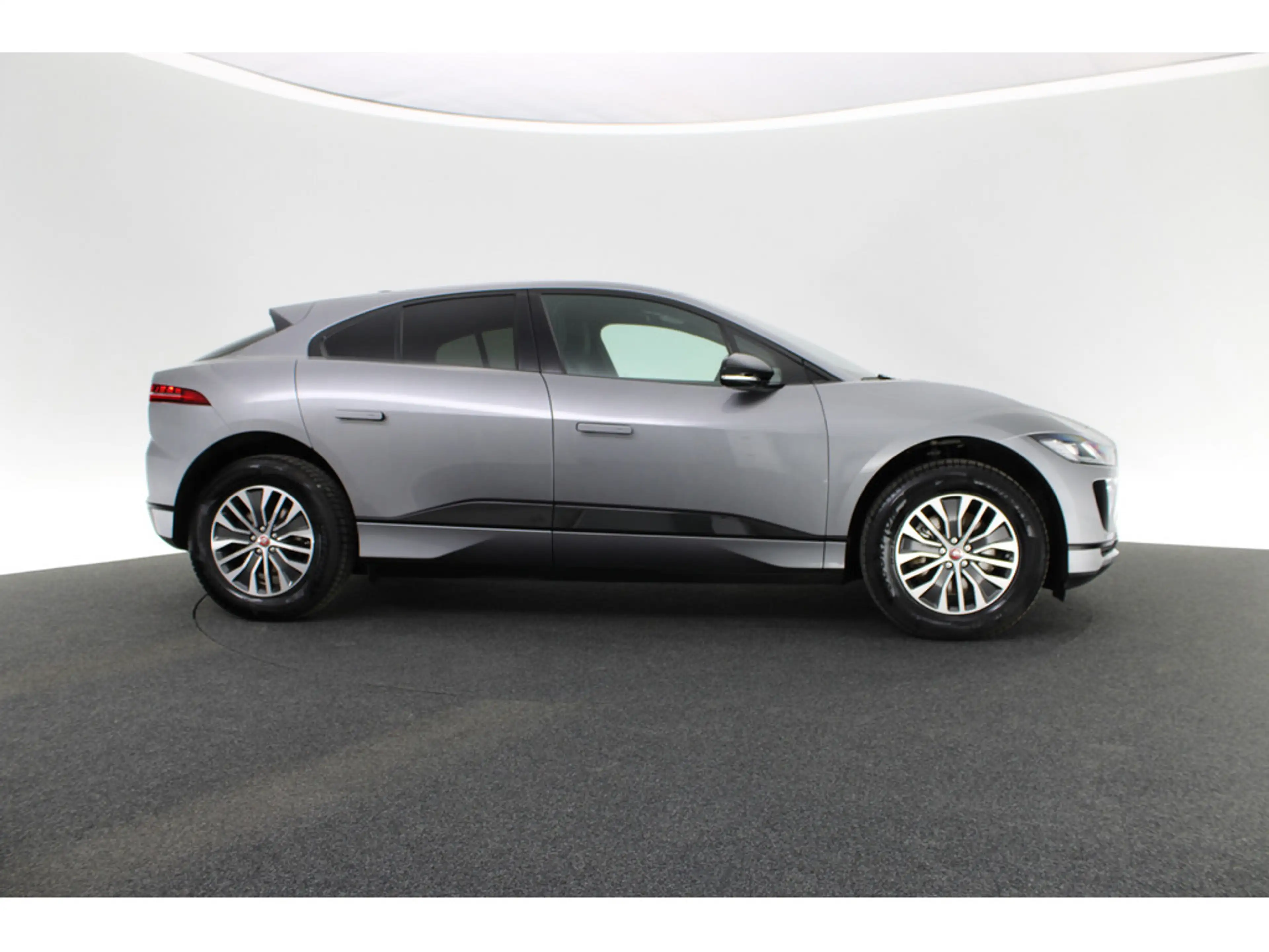 Jaguar I-Pace S aus Erstbesitz KAMERA NAVI ACC LED — photo 6
