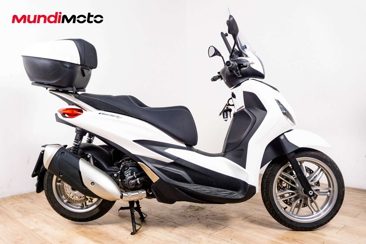 Piaggio Beverly 300