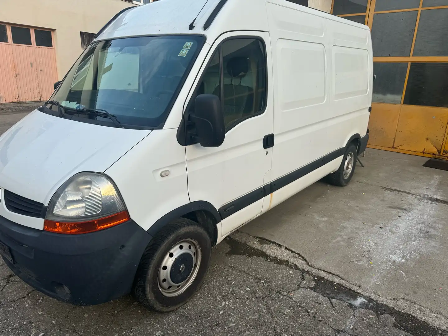 Renault Master L1H1 3,1t Minibus Expr. 2,5 dCi Expression White - 2