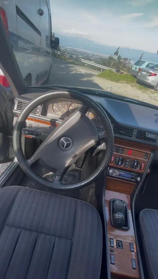 Mercedes-Benz 200 te, foto 4