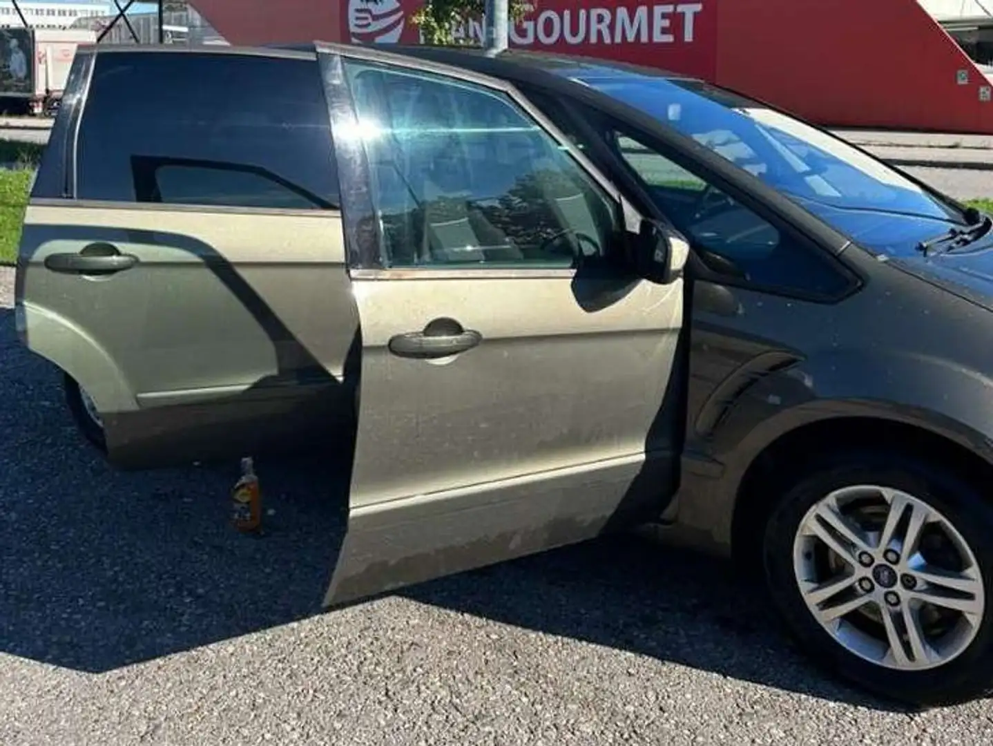 Ford S-Max S-MAX Trend 1,6 TDCi DPF Start Grün - 2