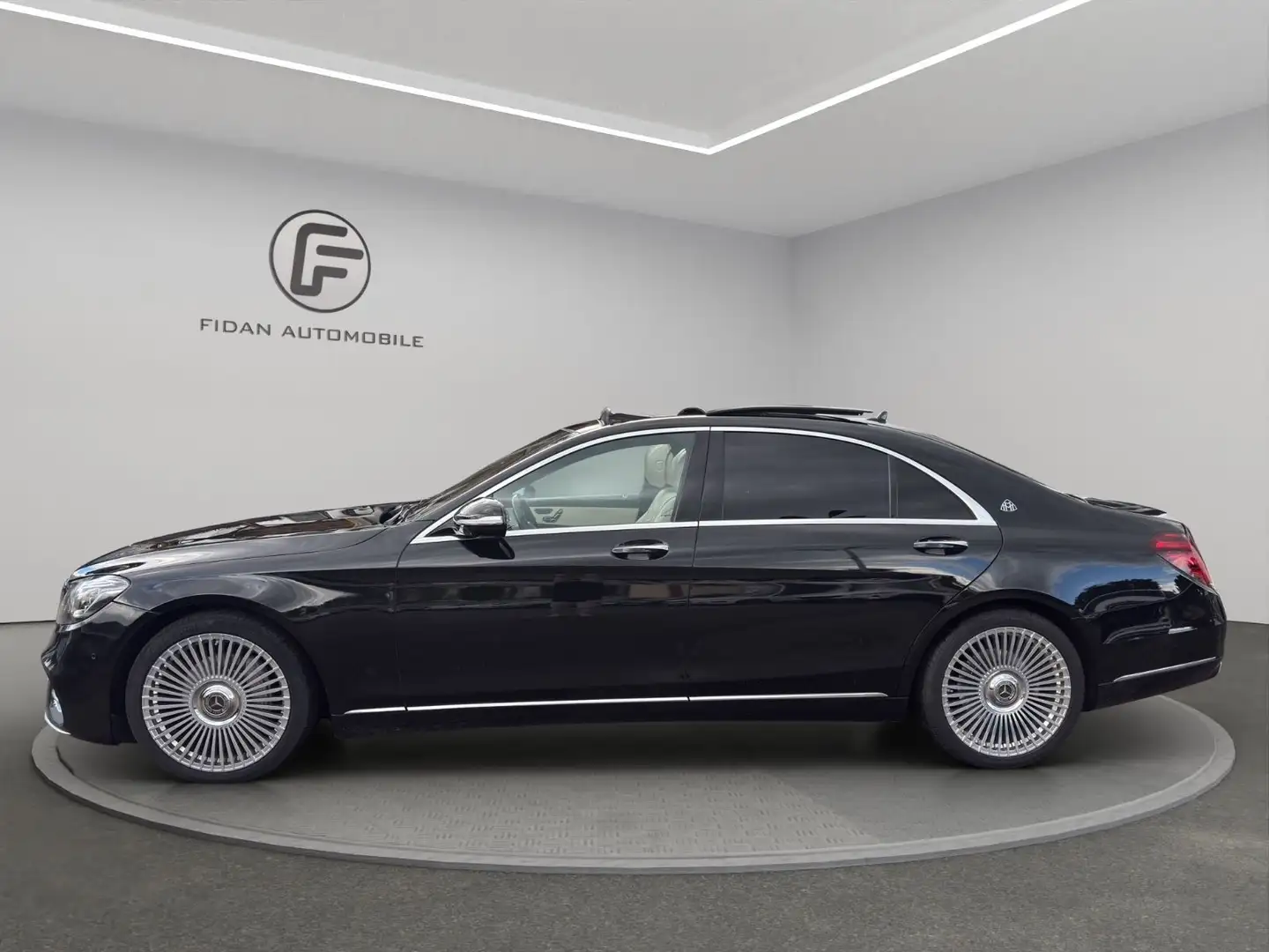 Mercedes-Benz S 350 d Lang Pano*360°Kamer*Ambiente*AMG*20"*Soft Schwarz - 2