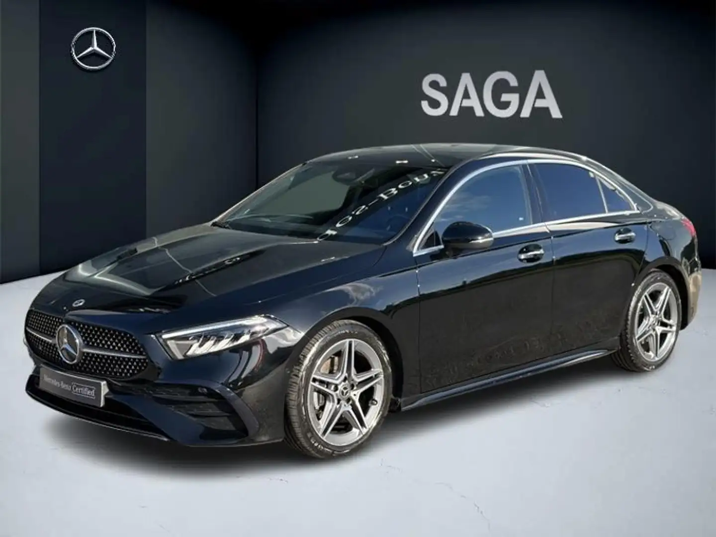Mercedes-Benz A 200 Berline AMG Line Noir - 1
