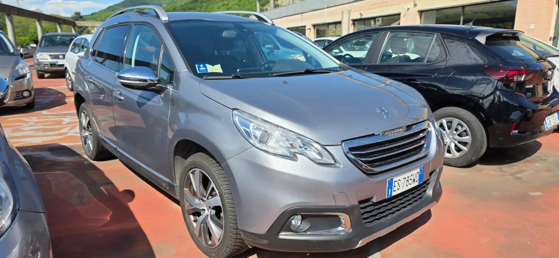 Peugeot 2008 1.6 e-hdi 8v Allure S&S Gris - 1