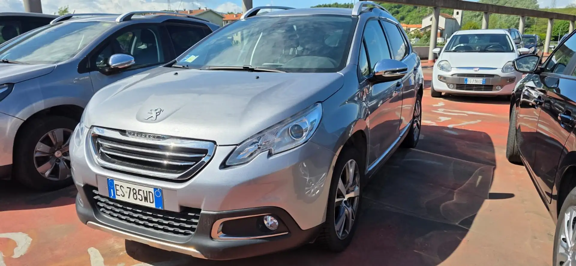Peugeot 2008 1.6 e-hdi 8v Allure S&S Gris - 2