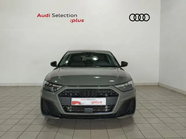 Audi A1 view 2