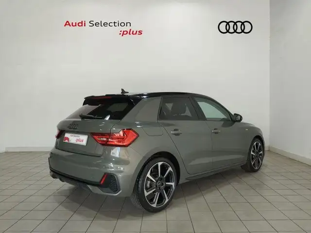 Audi A1 view 4