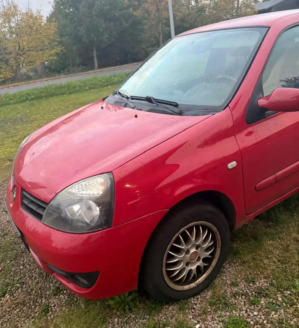 Renault Clio Clio 1.2 Campus Authentique Rot - 2