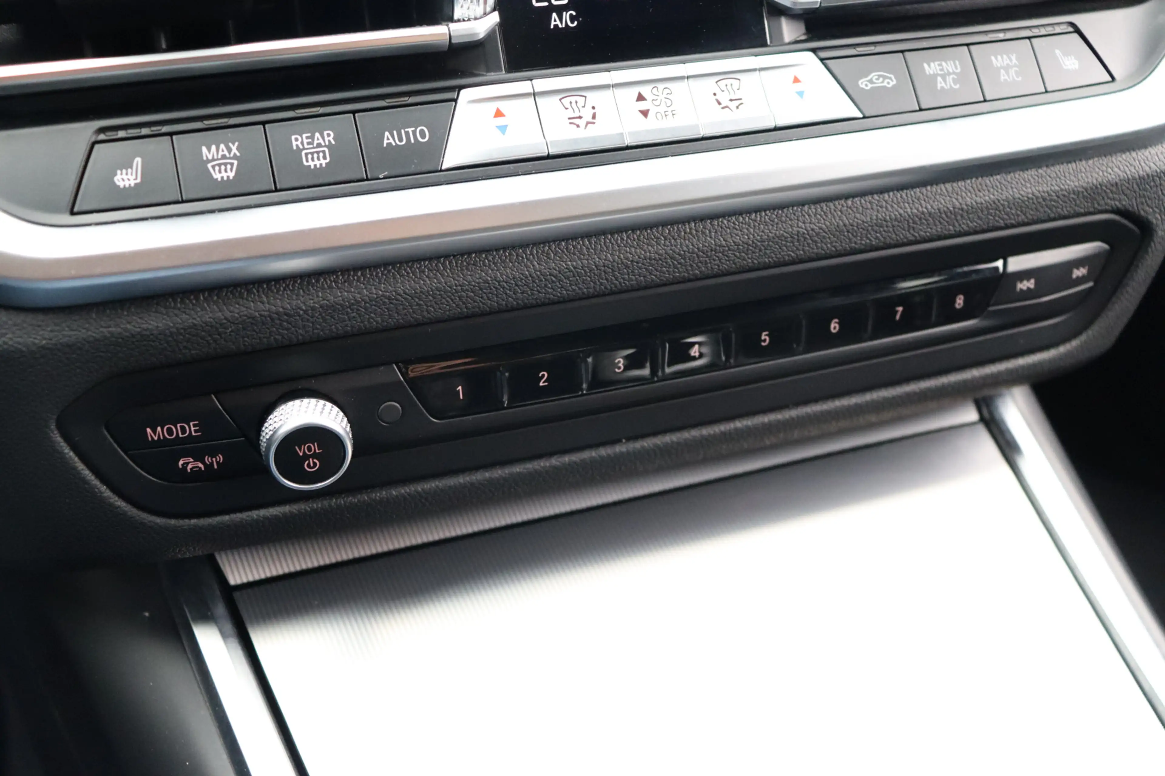 BMW 330 3-serie Touring 330e PHEV | Elek. Trekhaak | Camer — photo 24