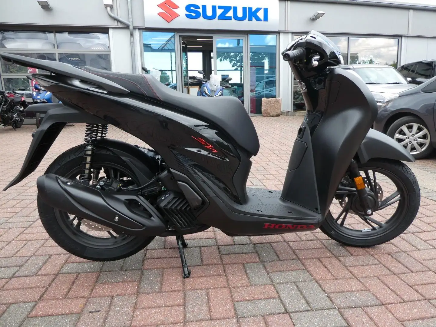 Honda SH 125 i mit Smartcase 2025 Sonderaktion Noir - 2