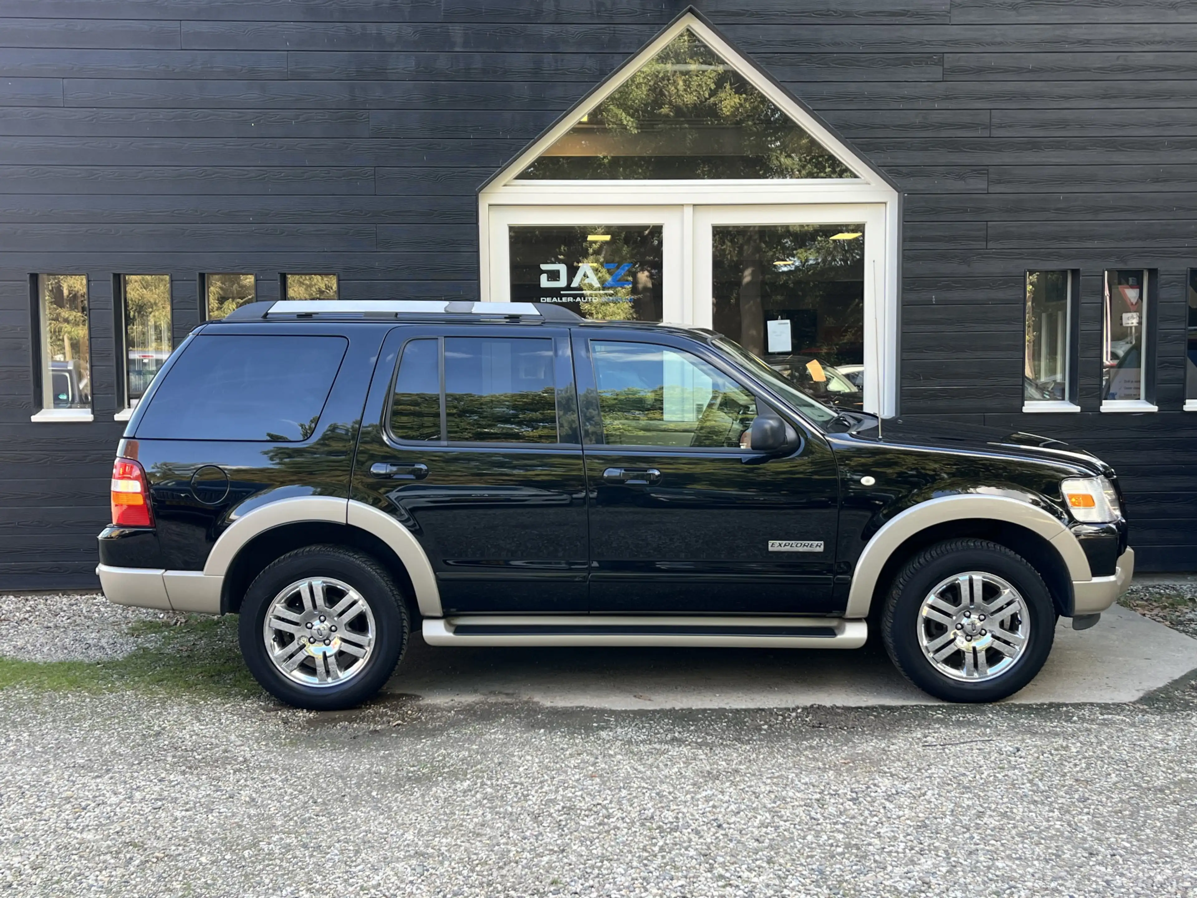 Ford Explorer 4.6 V8 7P/Aut/Ecc/Leer/Navi/Youngtimer — photo 2