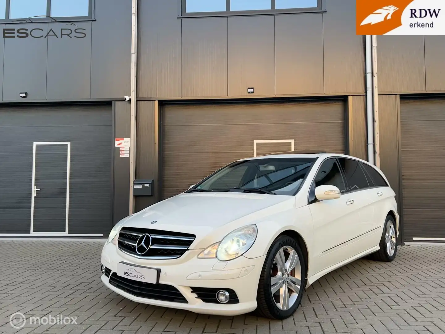 Mercedes-Benz R 350 CDI Lang 4M 7p. Keyless | Pano Bílá - 1