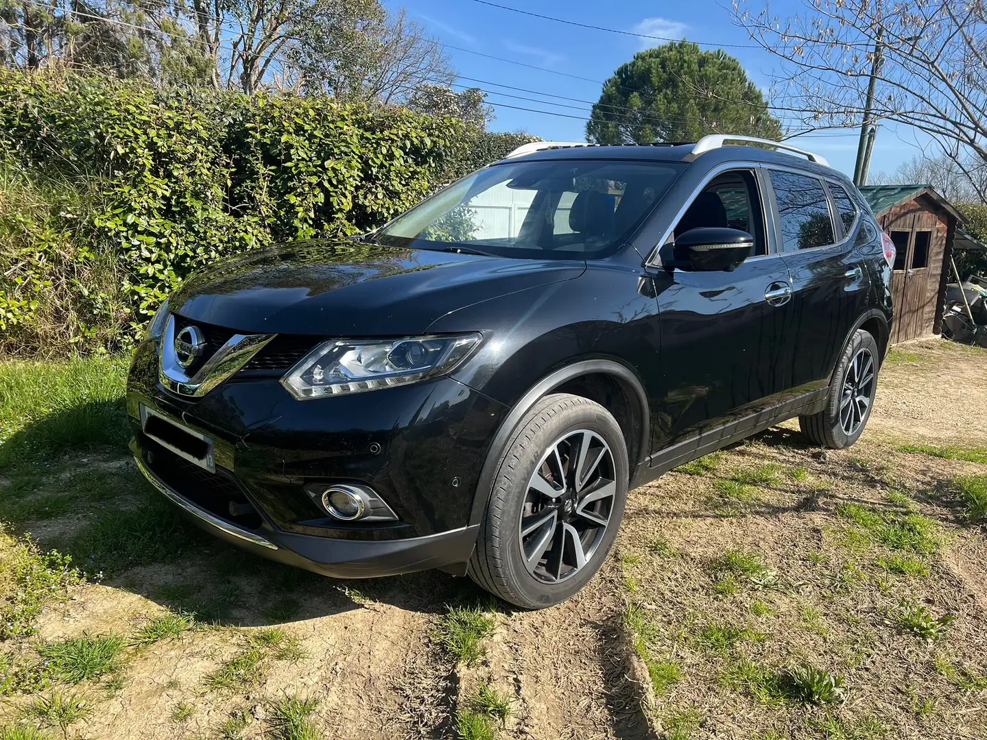 Nissan X-Trail X-TRAIL 1.6 dCi 130 5pl Tekna Noir - 1