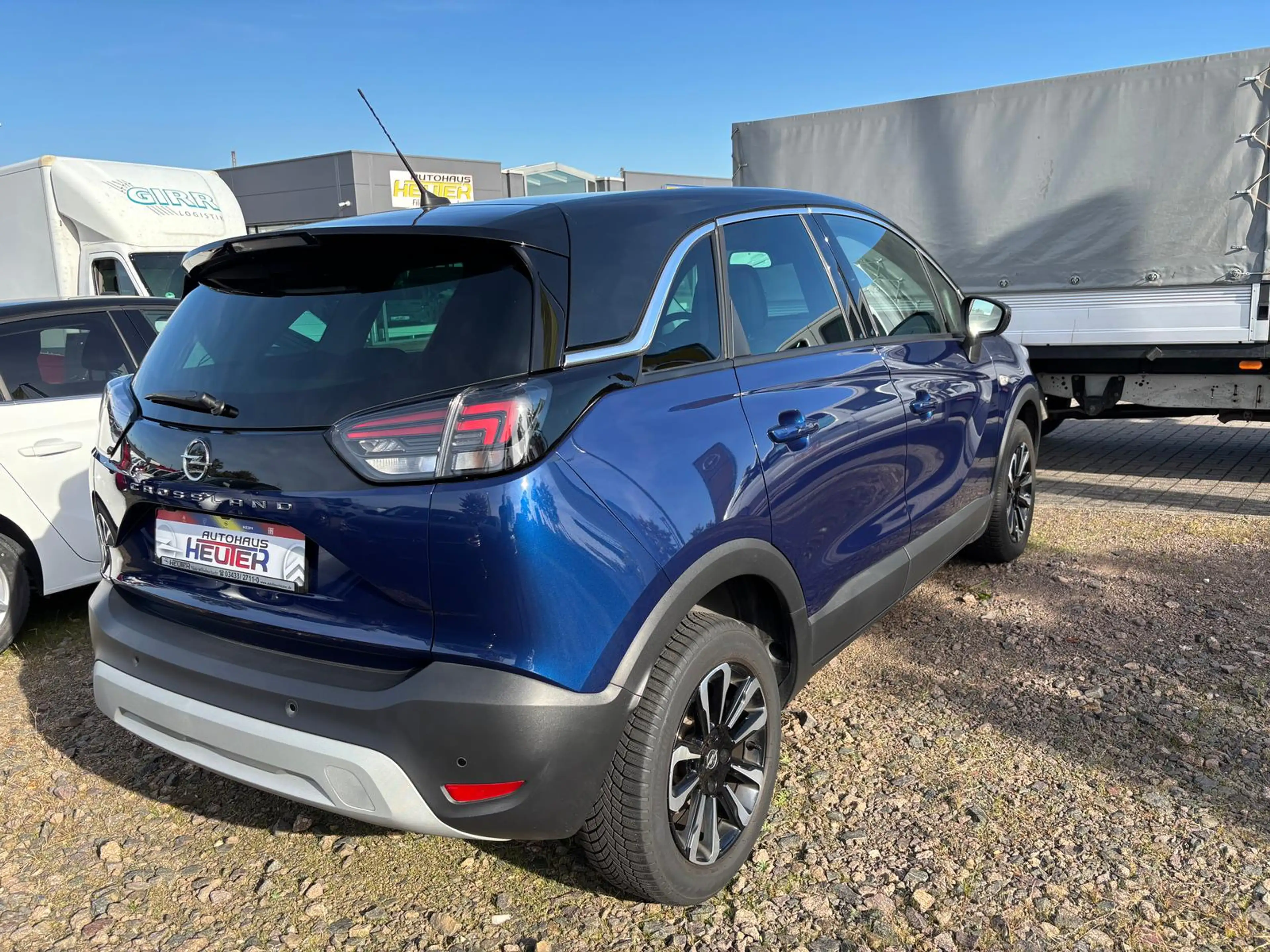 Opel Crossland Elegance Metallic — photo 5