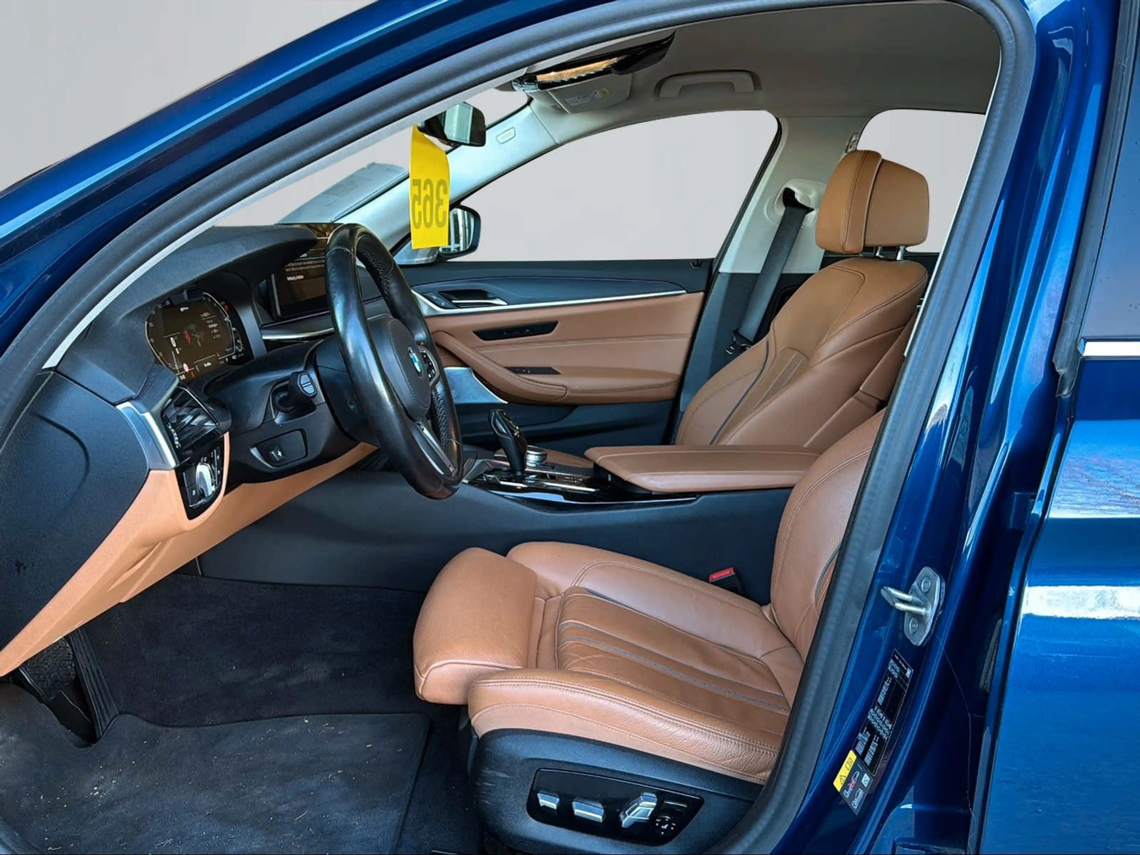 BMW 545 xDrive | M Sport | AHK | 360° | Leder | AHK — photo 9