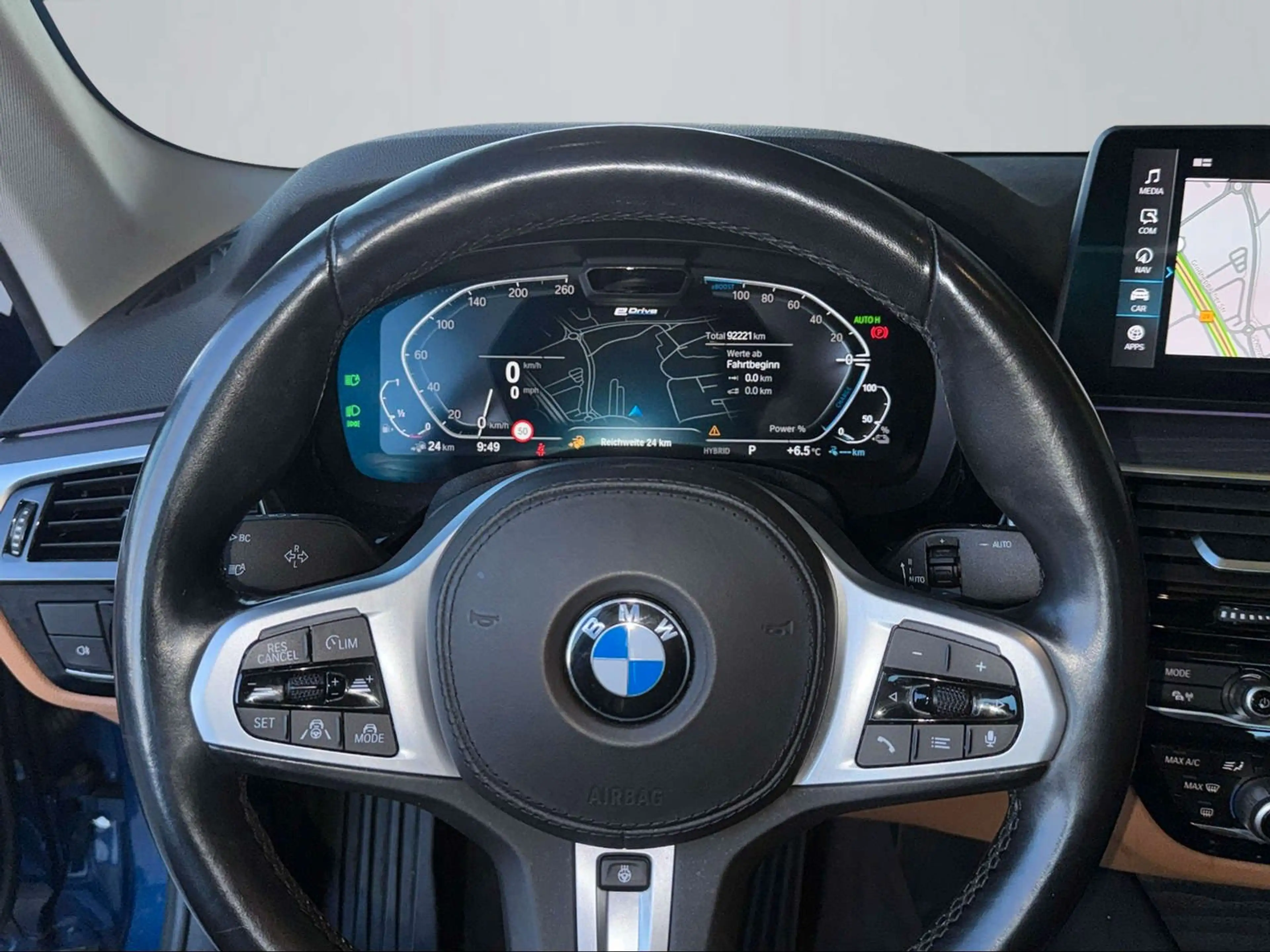 BMW 545 xDrive | M Sport | AHK | 360° | Leder | AHK — photo 8