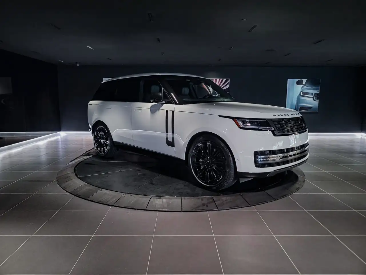 Land Rover Range Rover photo Land Rover Range Rover