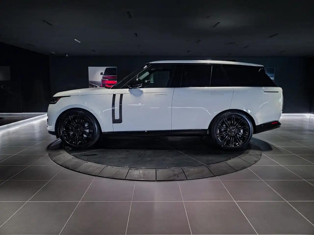 Land Rover Range Rover photo Land Rover Range Rover