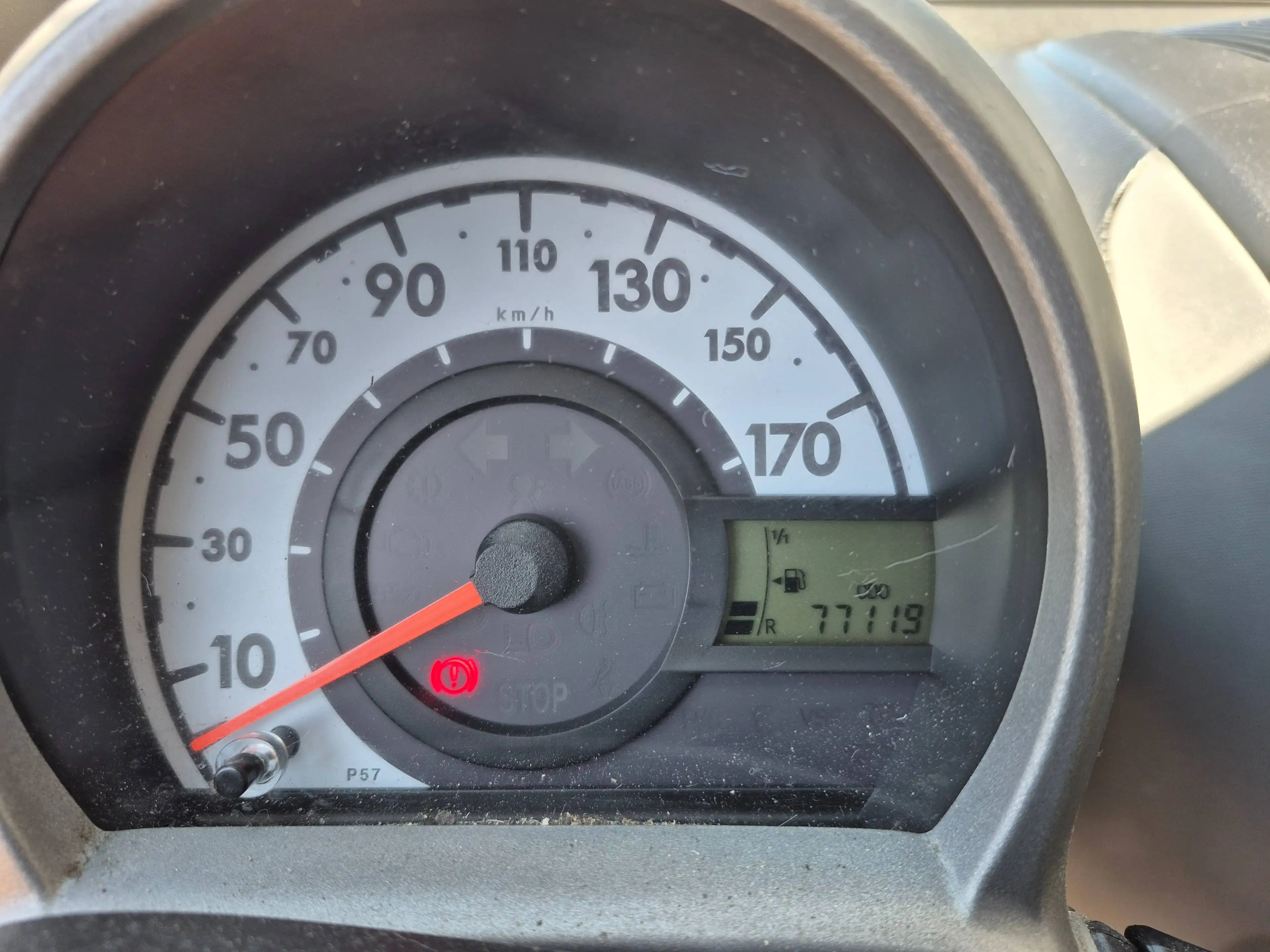 Peugeot 107 107 1.0i — photo 10