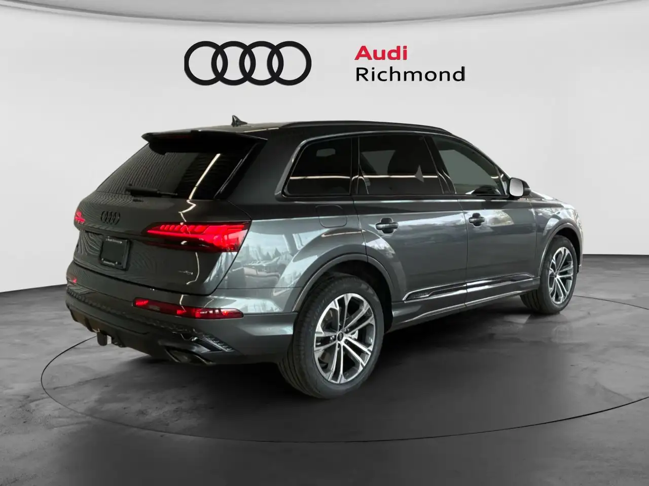 Audi Q7 снимка Audi Q7