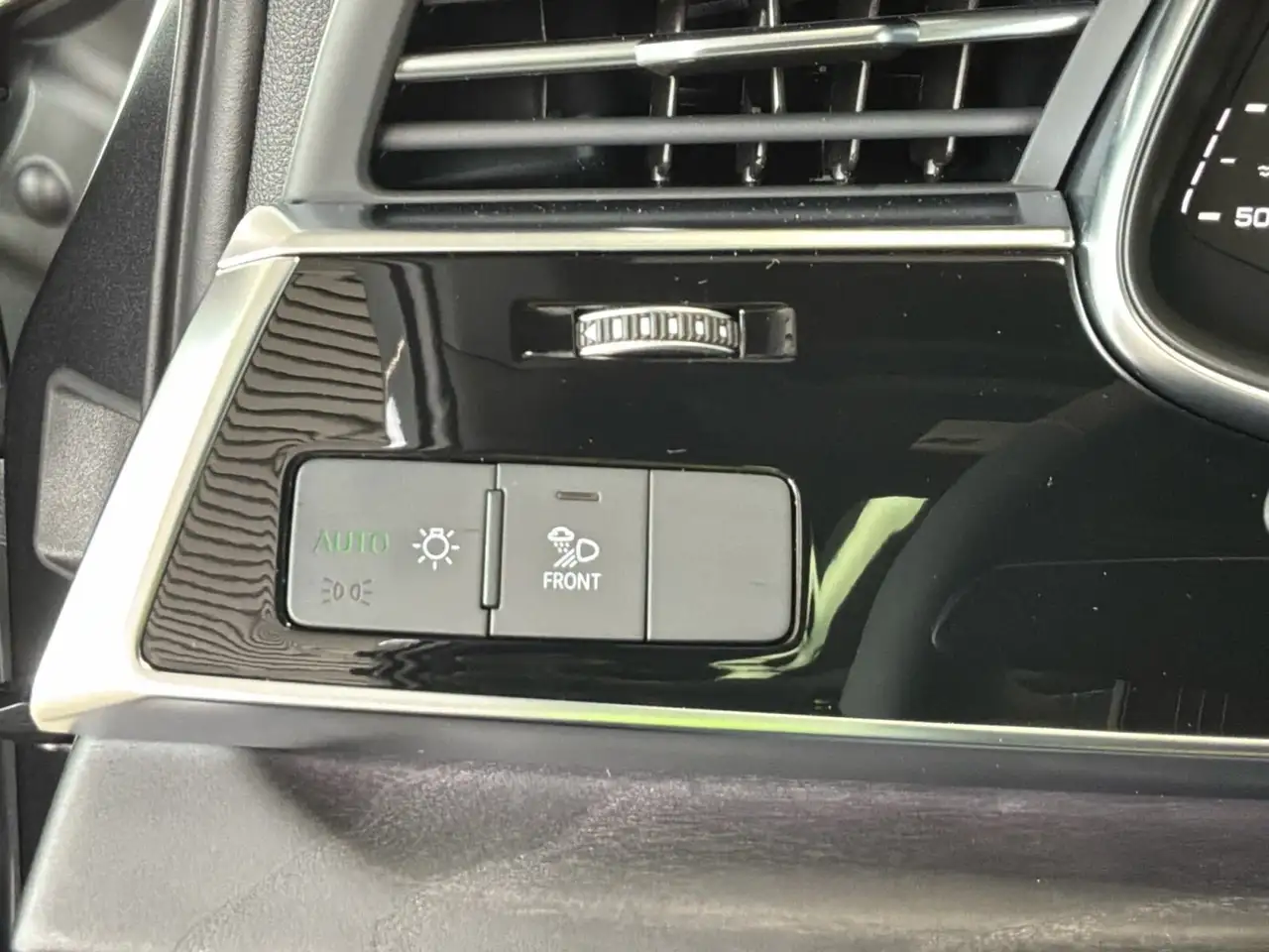 Audi Q7 снимка Audi Q7