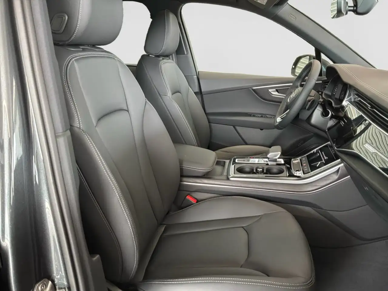 Audi Q7 снимка Audi Q7