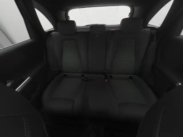 Mercedes-Benz B-Class view 23