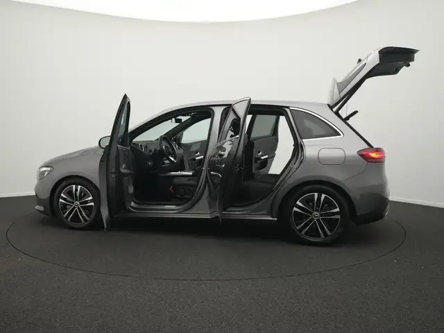 Mercedes-Benz B-Class view 16