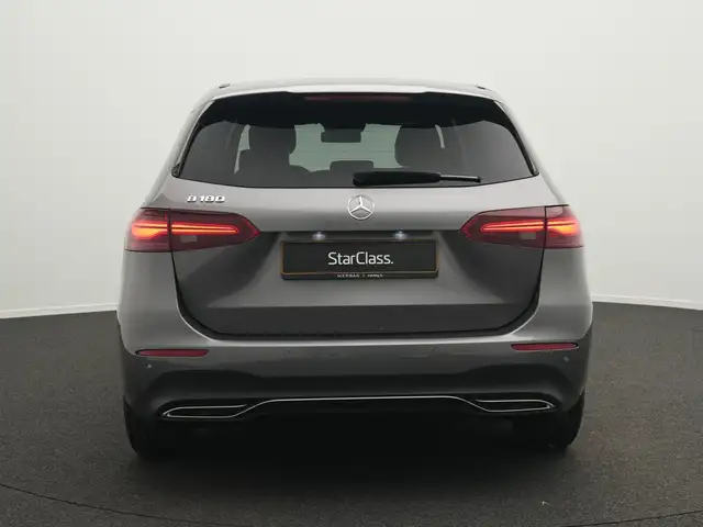 Mercedes-Benz B-Class view 4