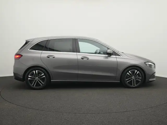 Mercedes-Benz B-Class view 5