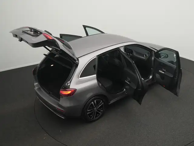 Mercedes-Benz B-Class view 15