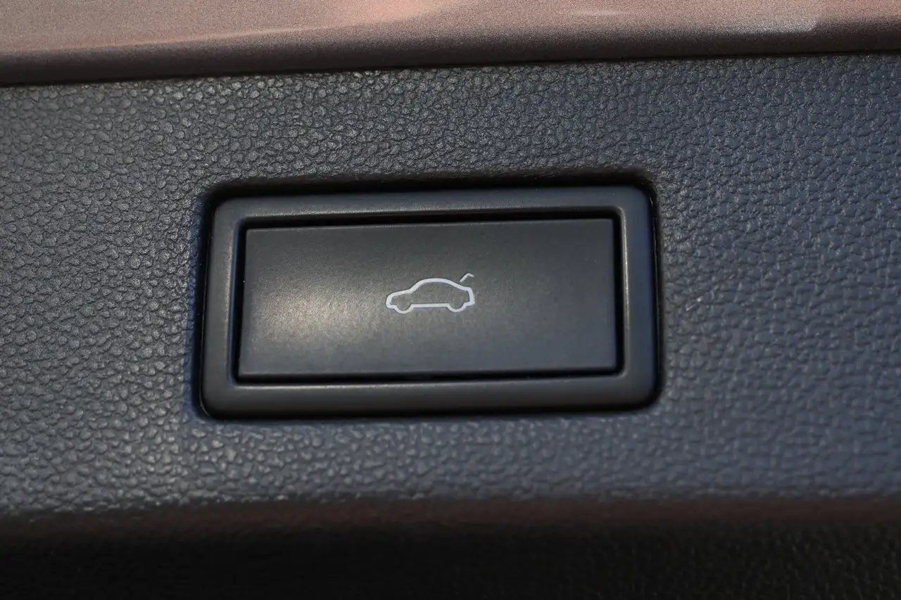 Volkswagen Arteon Shooting Brake 1.4 TSI eHybrid R-Line Business+ SO, миниатюра 19