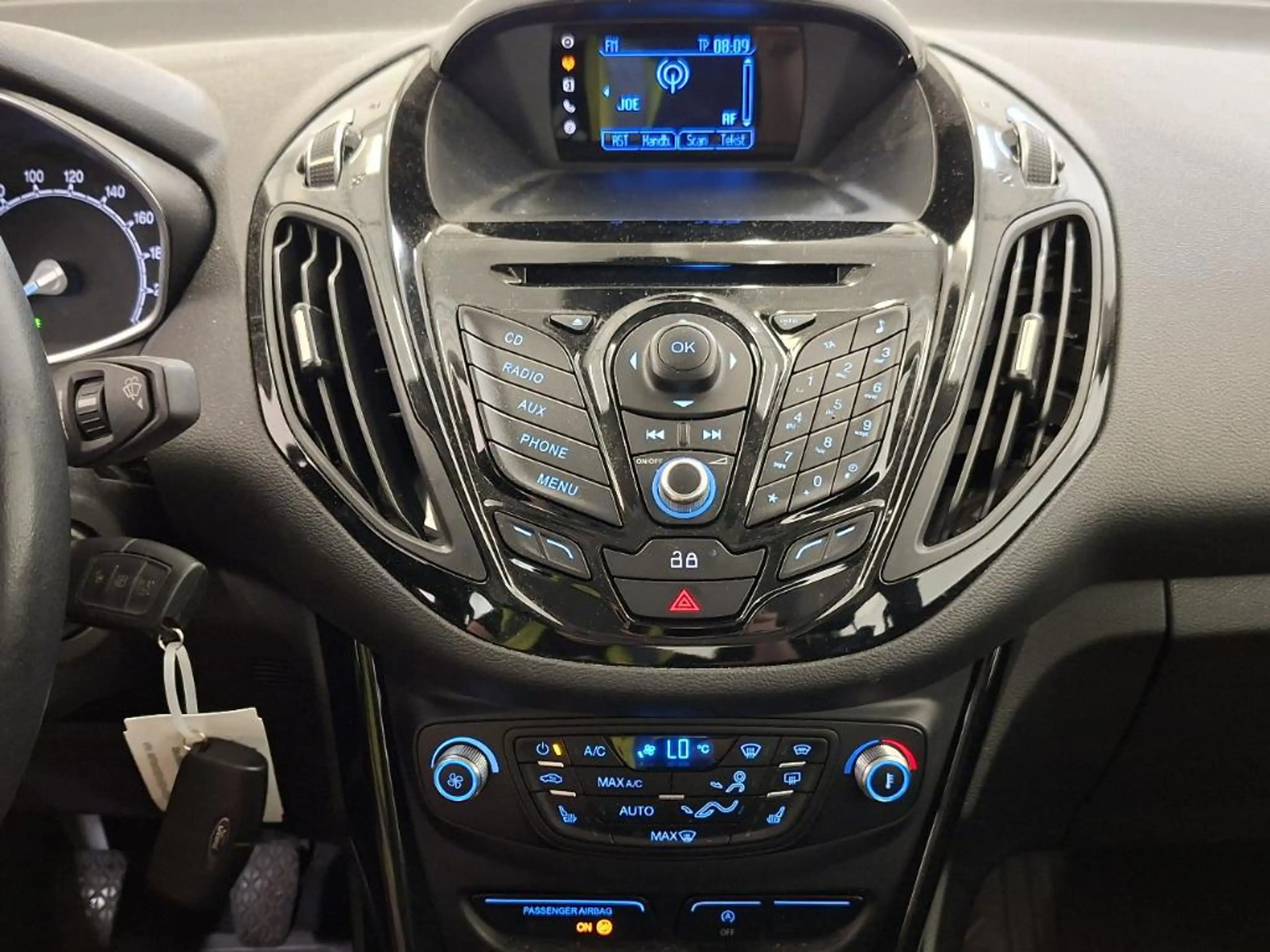 Ford B-Max 1.0 EcoBoost Titanium — photo 13
