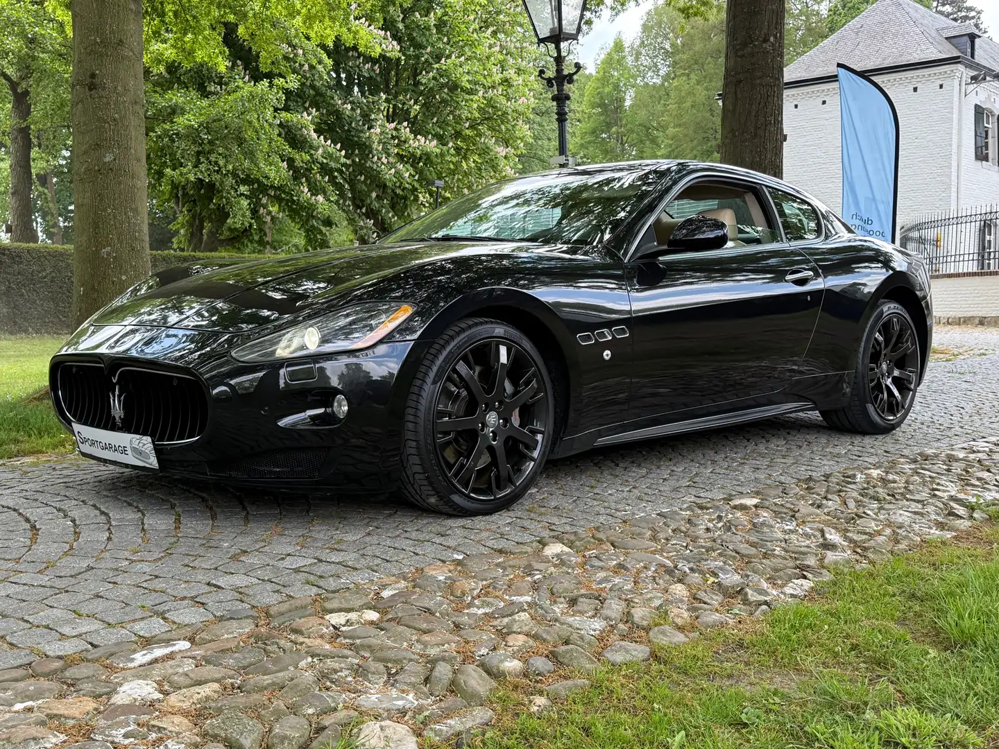 Maserati GranTurismo V8 4.7 GT-S | 1ste Eig. | Buttons | MC-shift | NL Zwart - 1