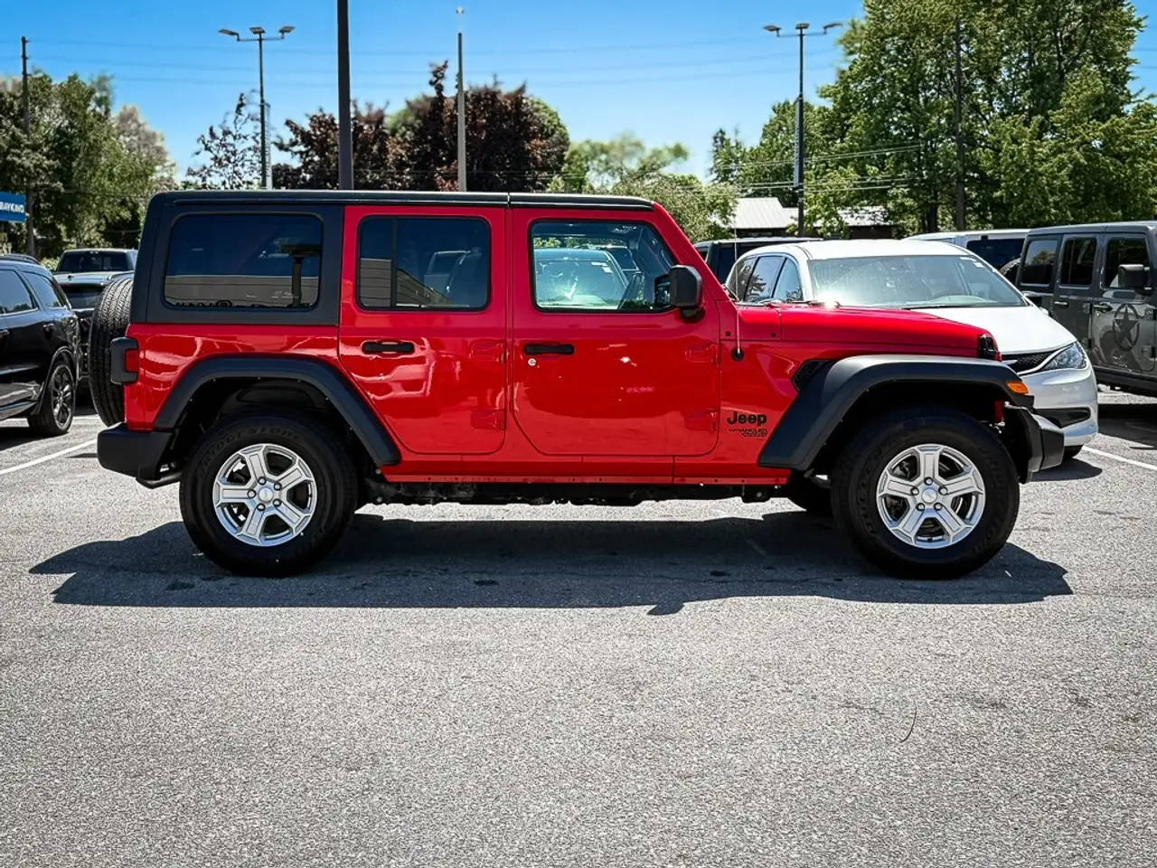 Jeep Wrangler снимка Jeep Wrangler