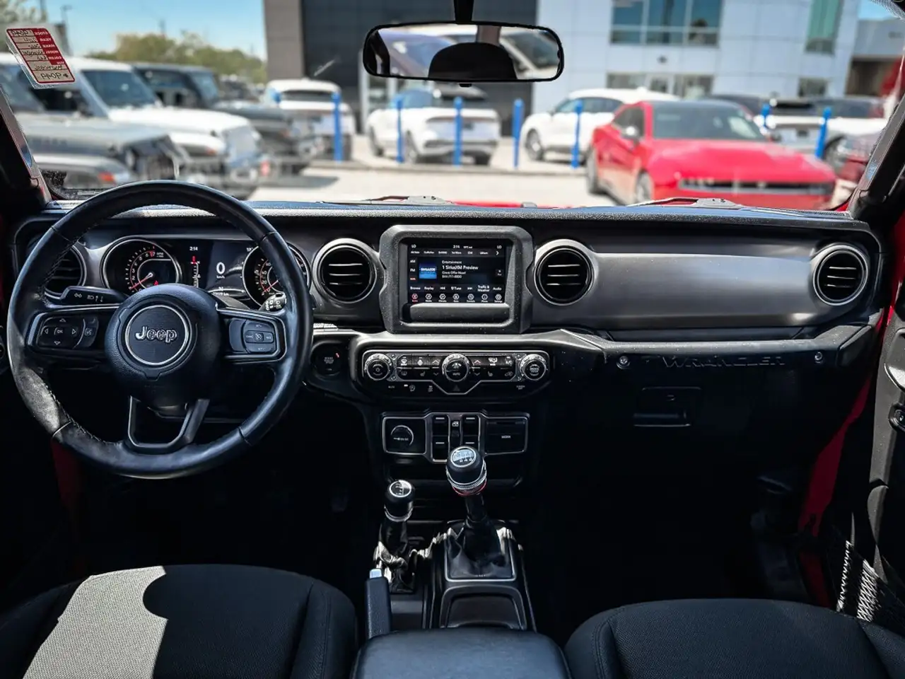 Jeep Wrangler снимка Jeep Wrangler