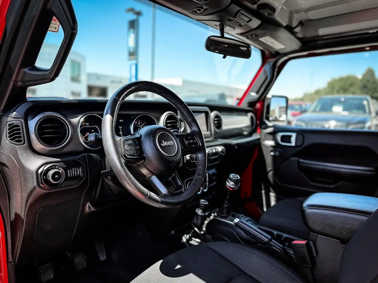 Jeep Wrangler снимка Jeep Wrangler
