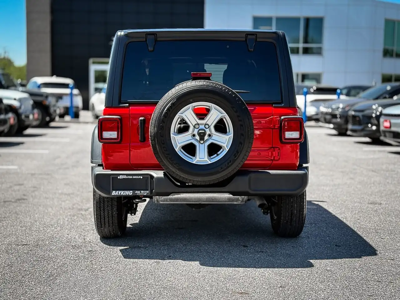 Jeep Wrangler снимка Jeep Wrangler
