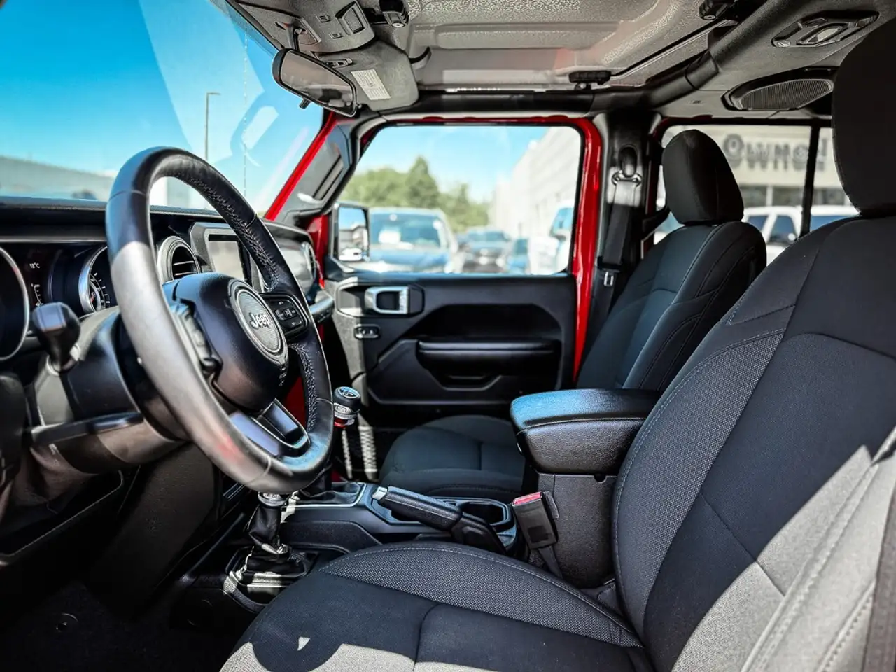 Jeep Wrangler снимка Jeep Wrangler