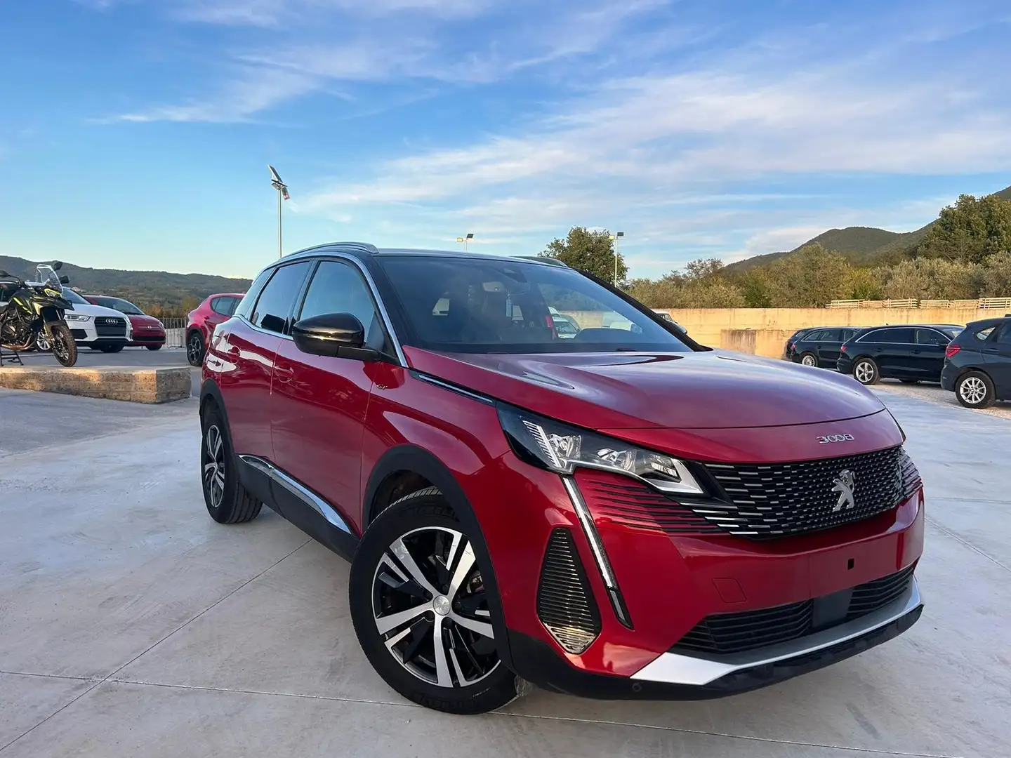 Peugeot 3008 3008 1.2 puretech GT Line Rouge - 1